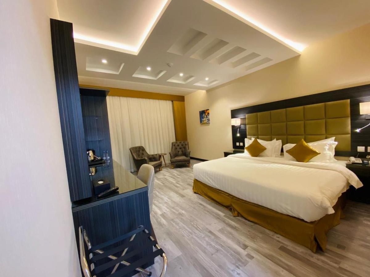 Y Platinum Hotel المدينة المنورة المظهر الخارجي الصورة